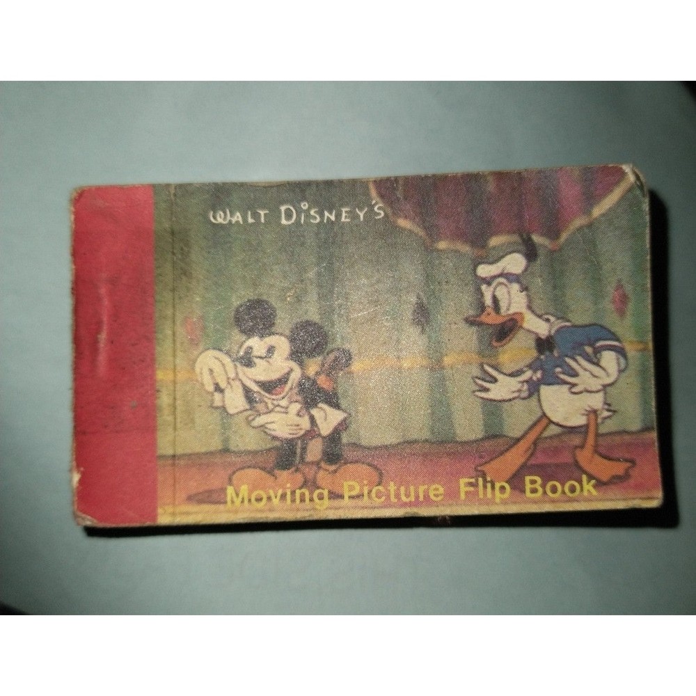 Vintage 1970's Walt Disney Moving Picture Flip Book(2 stories,)